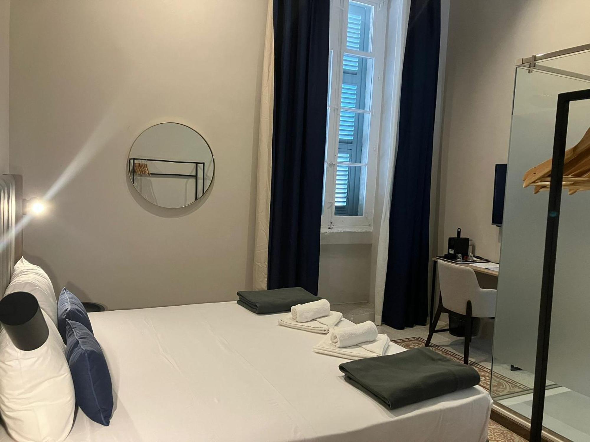 Mulberry Suites Valletta Luaran gambar